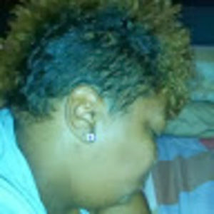 Meet your Posher, Yolanda